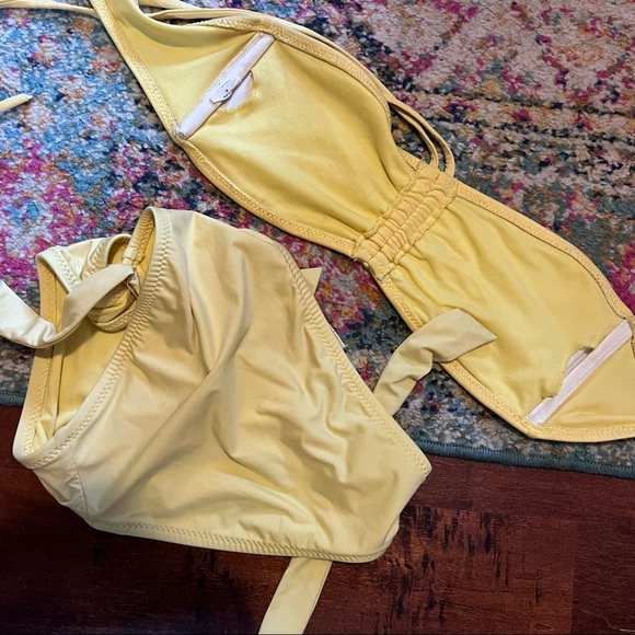 Halter Bikini - Picture 2 of 2